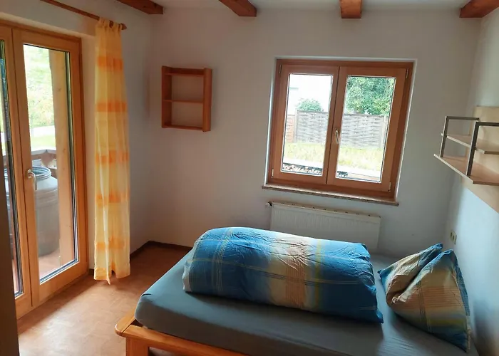 Ferienappartment Hoelzl شقة