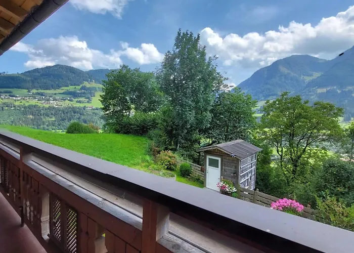 Ferienappartment Hoelzl * سانكت فيت ايم بونغو